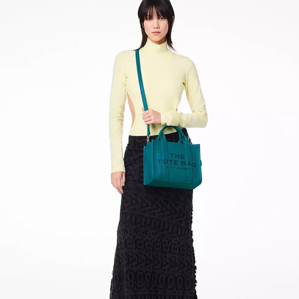 СУМКА MARC JACOBS THE LEATHER SMALL TOTE BAG  HARBOR BLUE